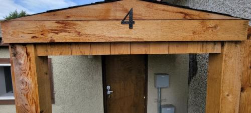 North Star House | 4 Slumber Village - AK Outback