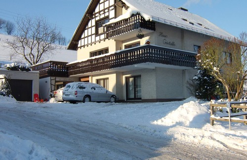 Olsberg Apartment | 4 star comfort apartment with indoor pool and sauna