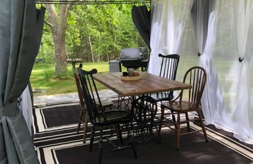 Murray Harbour Bed & Breakfast | 4 Star Forest & Lake PEI B&B: Romance Room, Prince Edward Island