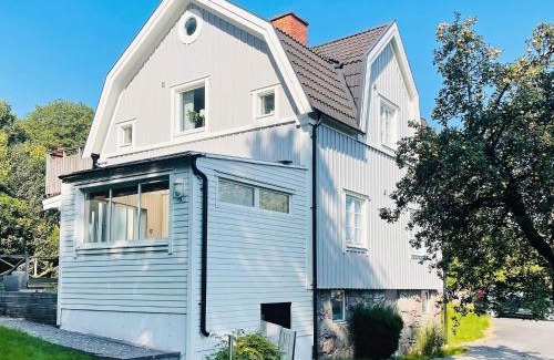 Lundby House | 4 star holiday home in GÖTEBORG, cleaning included