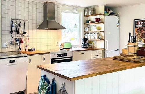 Vanersborg Municipality House | 4 star holiday home in FRÄNDEFORS