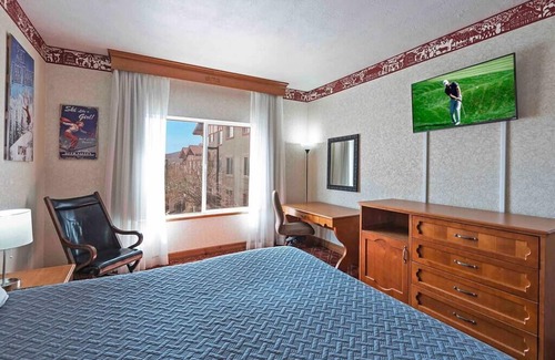 Zermatt Hotel | 4-Star Zermatt Resort King Suite Only 15 Mins to Park City!