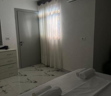 Pogradec Apartment | 4 Stinët