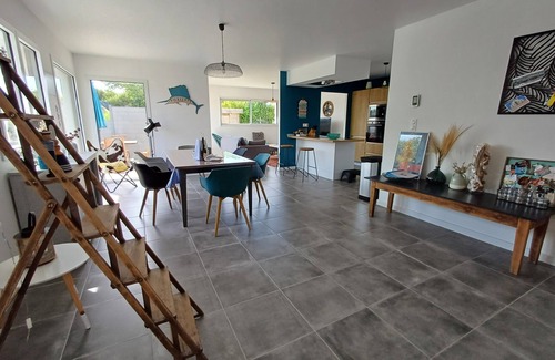 Penmarch House | 4 * vacation home between La Torche and Pors Carn with swimming pool.
