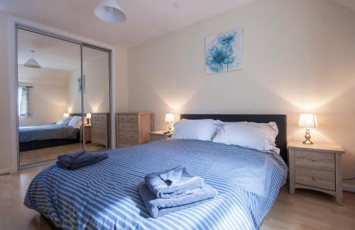 Forres Apartment | 4 Varis Apartments