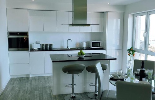 Banff Apartment | 4 Waters Edge, Banff, Wonderful Sea Views