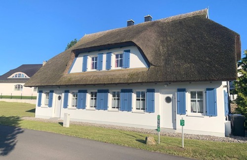 Balm House | 4- Zimmer Haushälfte 8 b - Zur Fischerwurt 8