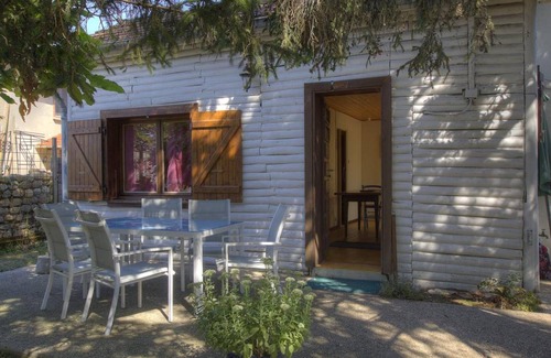 Saint-Maurice-de-Remens House | 40 m² Gîte ∙ 1 bedroom ∙ 3 guests