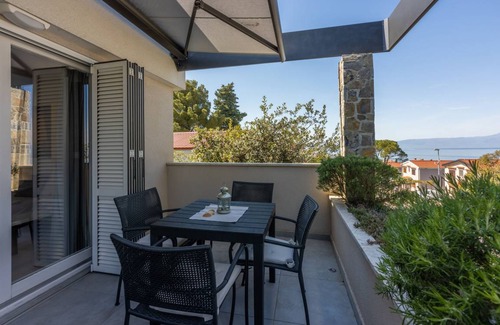 Njivice Apartment | 40 m² Apartment ∙ 1 bedroom ∙ 4 guests