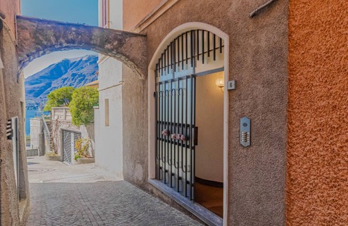 Varenna Apartment | 40 m² Apartment ∙ 1 bedroom ∙ 2 guests