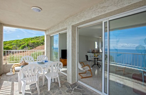 Porticciolo Apartment | 40 m² Apartment ∙ 1 bedroom ∙ 3 guests