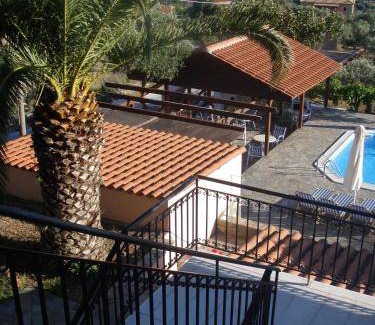 Leivathos Apartment | 40 m² Apartment ∙ 127 guests