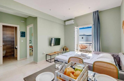 Azolimnos Apartment | 40 m² Apartment ∙ 5 guests