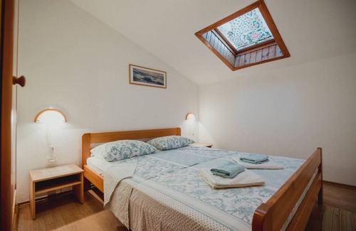 Ivan Dolac Apartment | 40 m² Apartment ∙ 2 bedrooms ∙ 4 guests