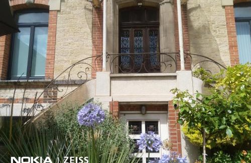 Sainte-Savine Apartment | 40 m2 apartment with garden