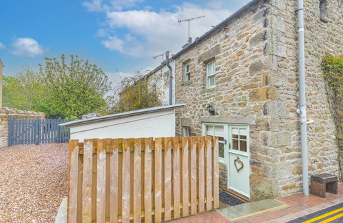 Fourstones Near Bentham Cottage | 40 m² Cabin ∙ 1 bedroom ∙ 4 guests