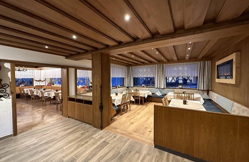 Bach Hotel | 40 m² Hotel ∙ 1 bedroom ∙ 2 guests