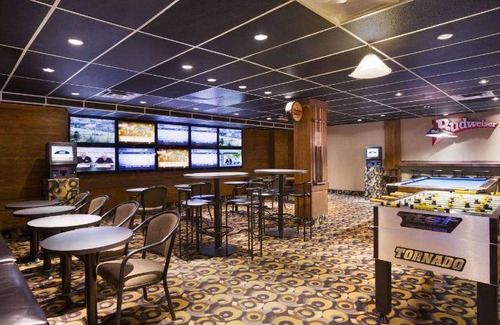 Lloydminster Hotel | 40 m² Hotel ∙ 10 guests