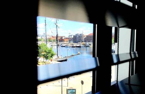 De Kaaien Hotel | 40 m² Hotel ∙ 10 guests