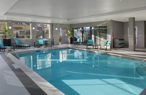 Highlands Ranch Hotel | 40 m² Hotel ∙ 127 guests