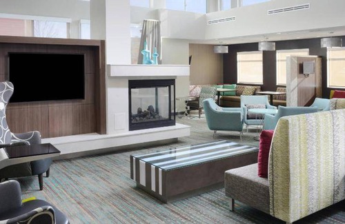 Highlands Ranch Hotel | 40 m² Hotel ∙ 127 guests