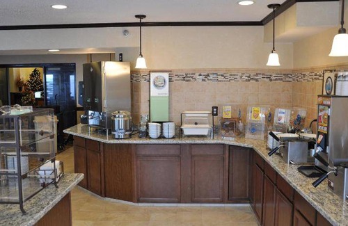 Coon Rapids Hotel | 40 m² Hotel ∙ 127 guests