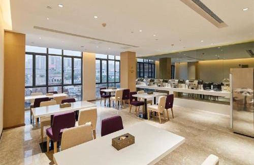 Nanhai Hotel | 40 m² Hotel ∙ 2 bedrooms ∙ 4 guests