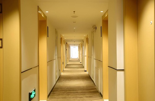Dandong City Centre Hotel | 40 m² Hotel ∙ 3 bedrooms ∙ 4 guests