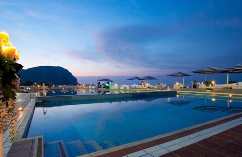 Addaura Hotel | 40 m² Hotel ∙ 9 guests