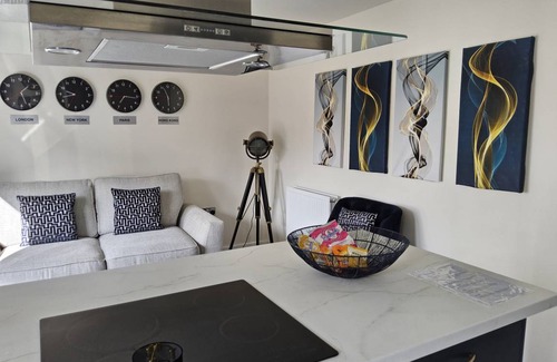 Doncaster House | 40 m² House ∙ 1 bedroom ∙ 4 guests