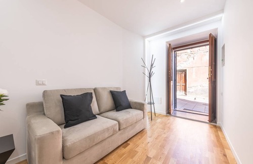 Cagliari House | 40 m² House ∙ 1 bedroom ∙ 3 guests