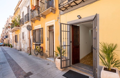 Cagliari House | 40 m² House ∙ 1 bedroom ∙ 3 guests