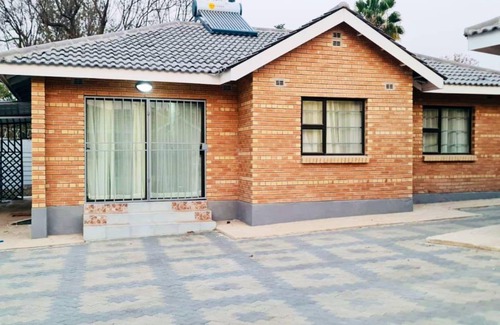 Harare House | 40 m² House ∙ 1 bedroom ∙ 6 guests
