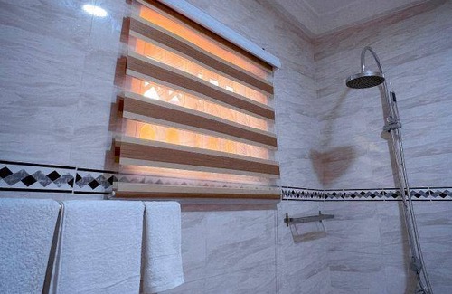 Bono East Region House | 40 m² House ∙ 5 bedrooms ∙ 10 guests