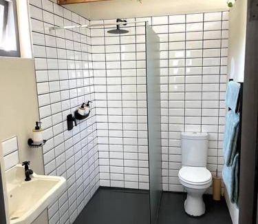 Knysna Central House | 40 m² House ∙ 1 bedroom ∙ 4 guests