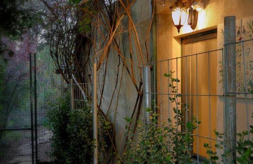 Kfar Vradim Cabin | 40 m² Lodge ∙ 4 guests