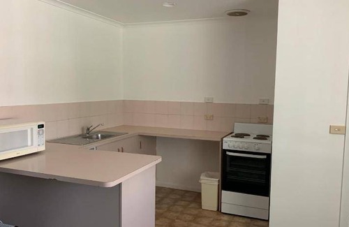 Yass Hotel | 40 m² Motel ∙ 127 guests