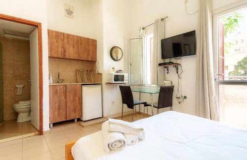 Haifa Apartment | 40 m² Serviced apartment ∙ 6 guests