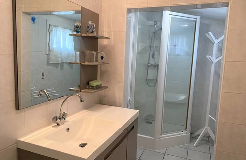 Perros-Guirec Villa | 40 m² Villa ∙ 2 bedrooms ∙ 3 guests