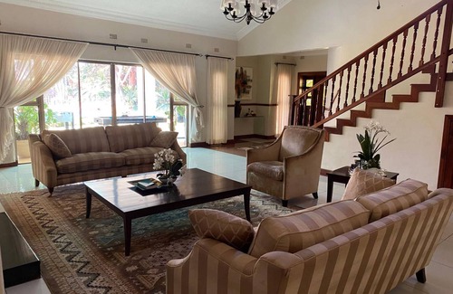 Harare East Apartment | 400 m² Apartment ∙ 4 bedrooms ∙ 16 guests