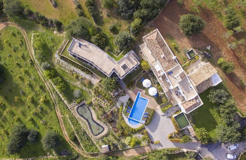 Ariolos Cottage | 400 m² Cabin ∙ 6 bedrooms ∙ 12 guests