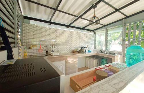 Sattahip House | 400 m² House ∙ 3 bedrooms ∙ 10 guests