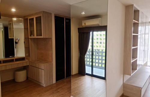 Din Daeng House | 400 m² House ∙ 4 bedrooms ∙ 10 guests