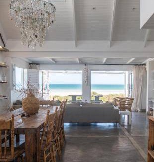 Paternoster House | 400 m² House ∙ 4 bedrooms ∙ 10 guests