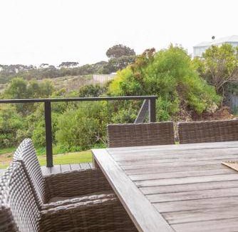 Waterhouse House | 400 m² House ∙ 4 bedrooms ∙ 8 guests