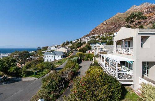 Simon's Town House | 400 m² House ∙ 4 bedrooms ∙ 8 guests