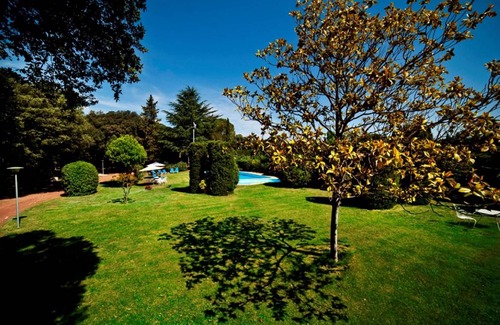 Vilanant House | 400 m² House ∙ 8 bedrooms ∙ 21 guests