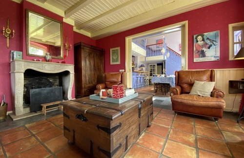Municipality of Mill en Sint Hubert House | 400 m² House ∙ 9 bedrooms ∙ 19 guests