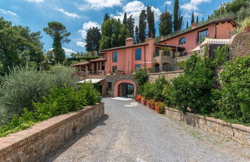 Margine Coperta-Traversagna Villa | 400 m² Villa ∙ 5 bedrooms ∙ 13 guests