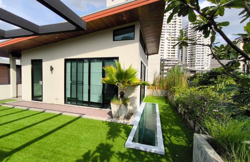 Thonglor Villa | 400 m² Villa ∙ 3 bedrooms ∙ 8 guests